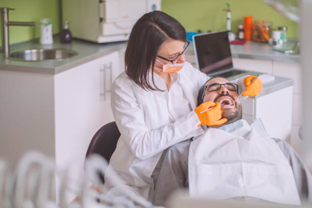 Best Emergency Care for Gum Disease in Bardmoor, FL